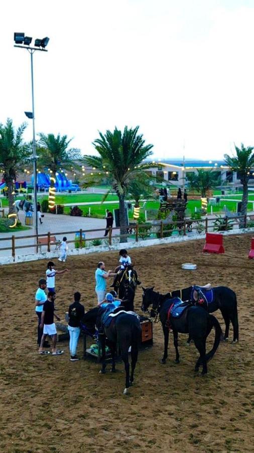 Crystal Blue Hotel Rabigh Esterno foto